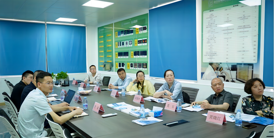 湖北省市場監(jiān)督管理局、湖北省計量測試技術(shù)研究院領(lǐng)導(dǎo)一行到訪創(chuàng)芯檢測實驗室交流合作